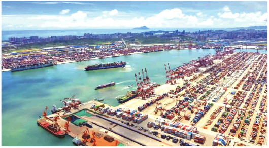 前三季度我国货物贸易进出口总值28.33万亿元人民币 同比增长22.7%