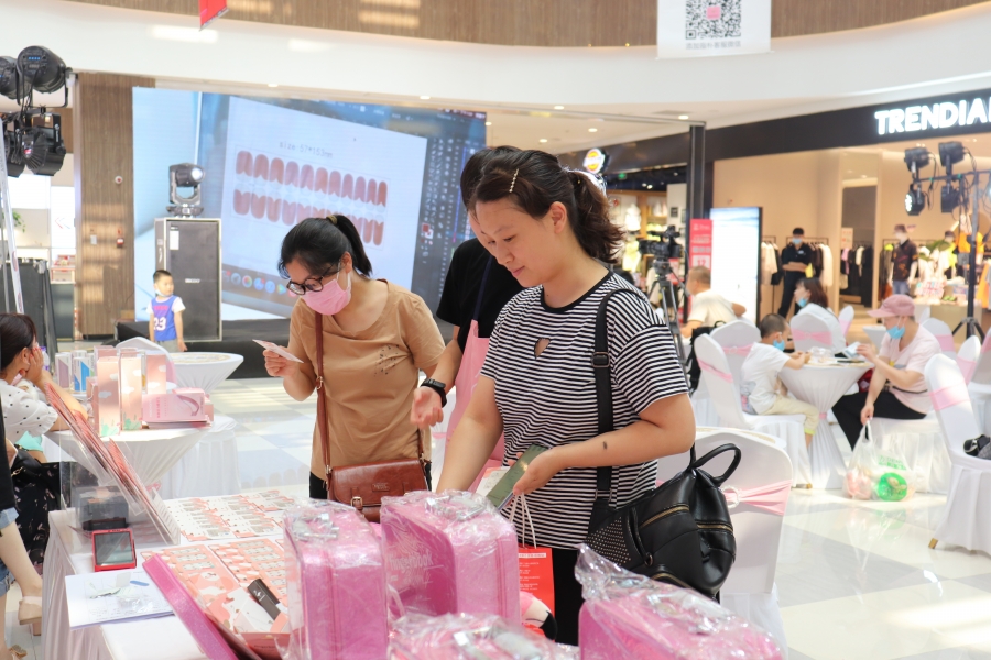 助力深圳建设国际消费中心城市 评选十大消费场景