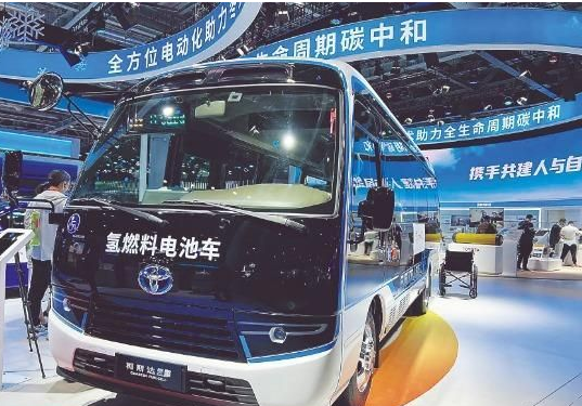 車輪上的進博會 純電動再站C位