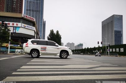 宝马全新iX在广州车展正式上市 是电动化转型第二阶段的代表