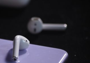 Google对Pixel Buds A系列无线耳机进行更新 对低音更精细化调整